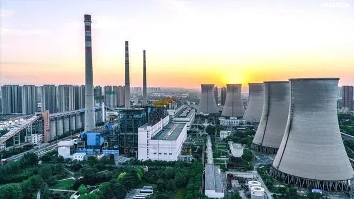 近日，由河鋼集團舞鋼公司自主研發(fā)的大厚度達340mm的特厚核電鋼板，成功應用于我國第四代先進(jìn)裂變核能系統——釷基熔鹽實(shí)驗堆的關(guān)鍵屏蔽層制造。這標志著(zhù)我國在先進(jìn)核能技術(shù)領(lǐng)域取得又一進(jìn)展，為實(shí)現核電技術(shù)自主創(chuàng  )新、打破對傳統鈾燃料的依賴(lài)邁出了堅實(shí)一步。