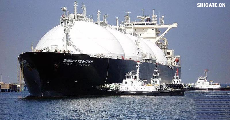 在河鋼集團舞鋼公司上下凝心聚力，對標一流，真抓實(shí)干，共克時(shí)艱的大氛圍下，3月初，從舞鋼二煉鋼傳來(lái)振奮人心的好消息：該廠(chǎng)9Ni鋼生產(chǎn)實(shí)現新突破，一舉打破不久之前剛剛創(chuàng  )造的15連澆新紀錄，實(shí)現了16連澆，產(chǎn)品性能、質(zhì)量、剩磁等技術(shù)指標均滿(mǎn)足相關(guān)標準要求，標志著(zhù)舞鋼9Ni鋼生產(chǎn)技術(shù)水平再次實(shí)現新提升。下一步，舞鋼將認真總結經(jīng)驗，傳承革新，不斷攻關(guān)，實(shí)現9Ni鋼16爐連澆的常態(tài)化。在此基礎上，繼續加強研究，把9Ni鋼技術(shù)升級的成果向其他鋼種推廣，讓舞鋼產(chǎn)品競爭力得到持續不斷的提升。